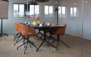 vergaderruimte vergaderzaal almelo stationsstraat kantoorpand modern eigentijds flexibel