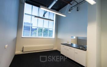 Office spaces from 50 m2 to 300 m2 for rent