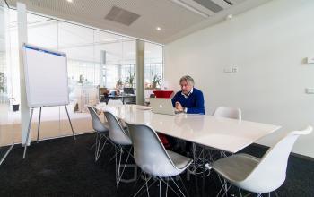 Different office spaces for rent