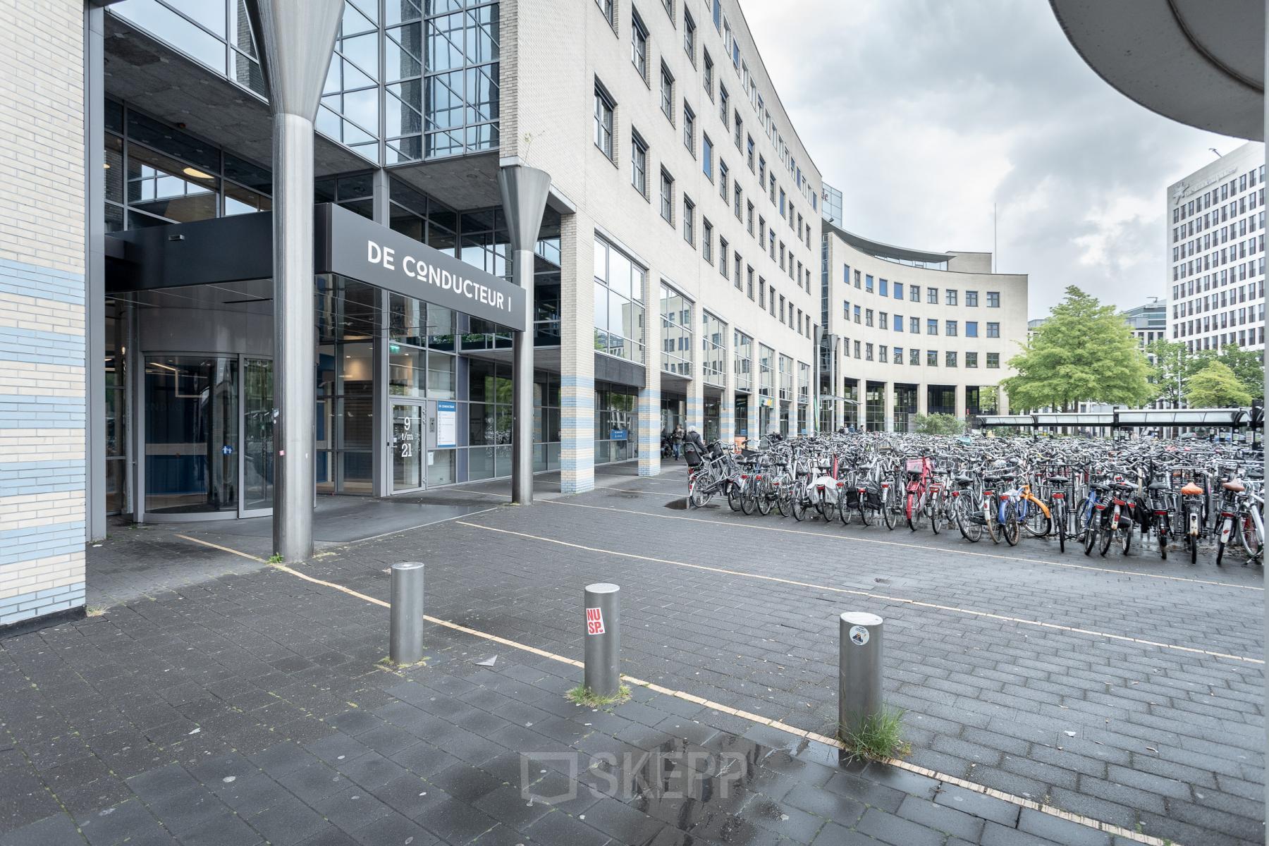 amersfoort station stationsplein centraal gelegen parkeergarage in de buurt nieuwbouw gerenoveerd kantoorkamers dagkantoren kantoorruimtes