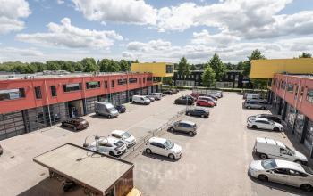 Amersfoort Issel siliciumweg industrieterrein goed bereikbaar gratis parkeren parkeerplaatsen kantoorruimte kantoorkamer dakterras flexibel