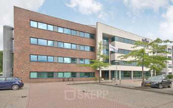 parkeerruimte voldoende kantoorgebouw amersfoort