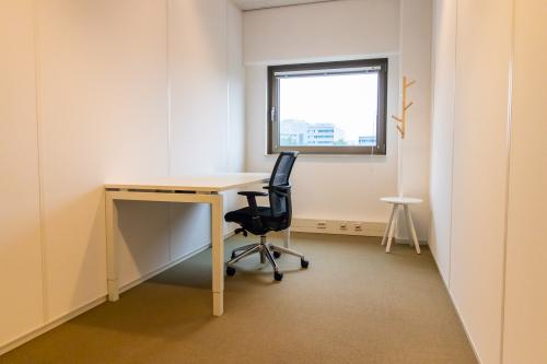 Kleinere kantoor ruimten beschikbaar