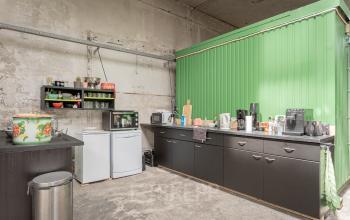 Zeeburgerpad Amsterdam Centrum grachtengordel het ij werkplekken flexplekken kantoorruimte kantoorkamer creatief aan het water loods loads