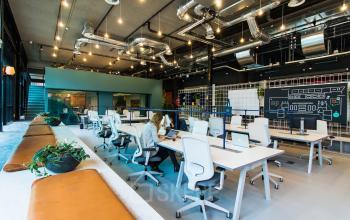 Modern and light office spaces