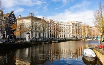 Historisch pand aan de Keizersgracht 452 in Amsterdam Grachtengordel, geschikt voor kantoorruimte huren.