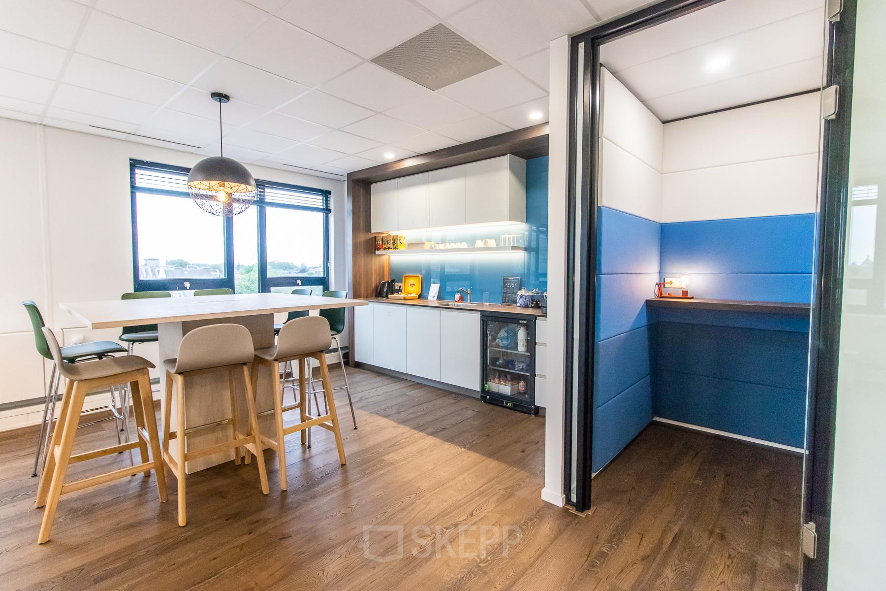 Pantry met moderne voorzieningen