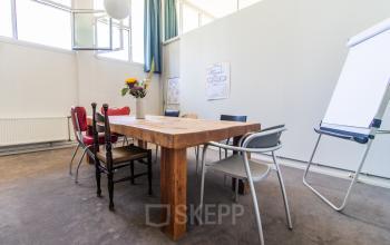 Vergaderruimte kantoorpand Amsterdam