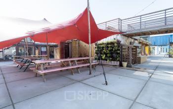 buiten lunchen lunchroom kantine centrale ruimte gemeenschappelijke ruimte Amsterdam