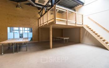 Modern office space for rent at the Isolatorweg in Amsterdam