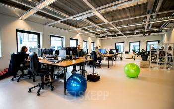 Spacious office for rent