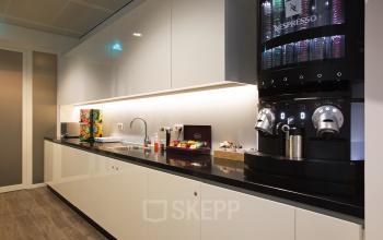 pantry koffiecorner kantoor amsterdam strawinskylaan zuidas