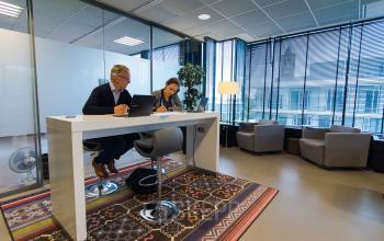 Office spaces for rent at the Cuserstraat in Amsterdam