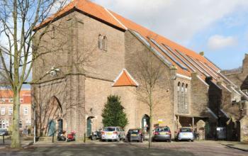 kantoorpand Amsterdam Hagedoornplein te huur buitenzijde