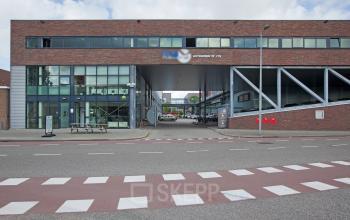asterweg amsterdam kantoorpand te huur uitzicht bereikbaar