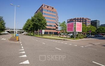 kantoor te huur in amsterdam zuidoost aan snelweg