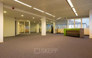 werkplek huren in amsterdam zuidoost met glasvezel