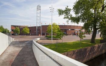 kantoorgebouw amsterdam olympisch stadion buitenzijde huur