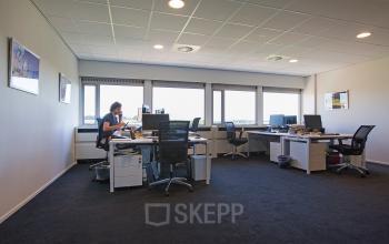kantoorkamer huren aan oude apeldoornseweg in apeldoorn met wifi
