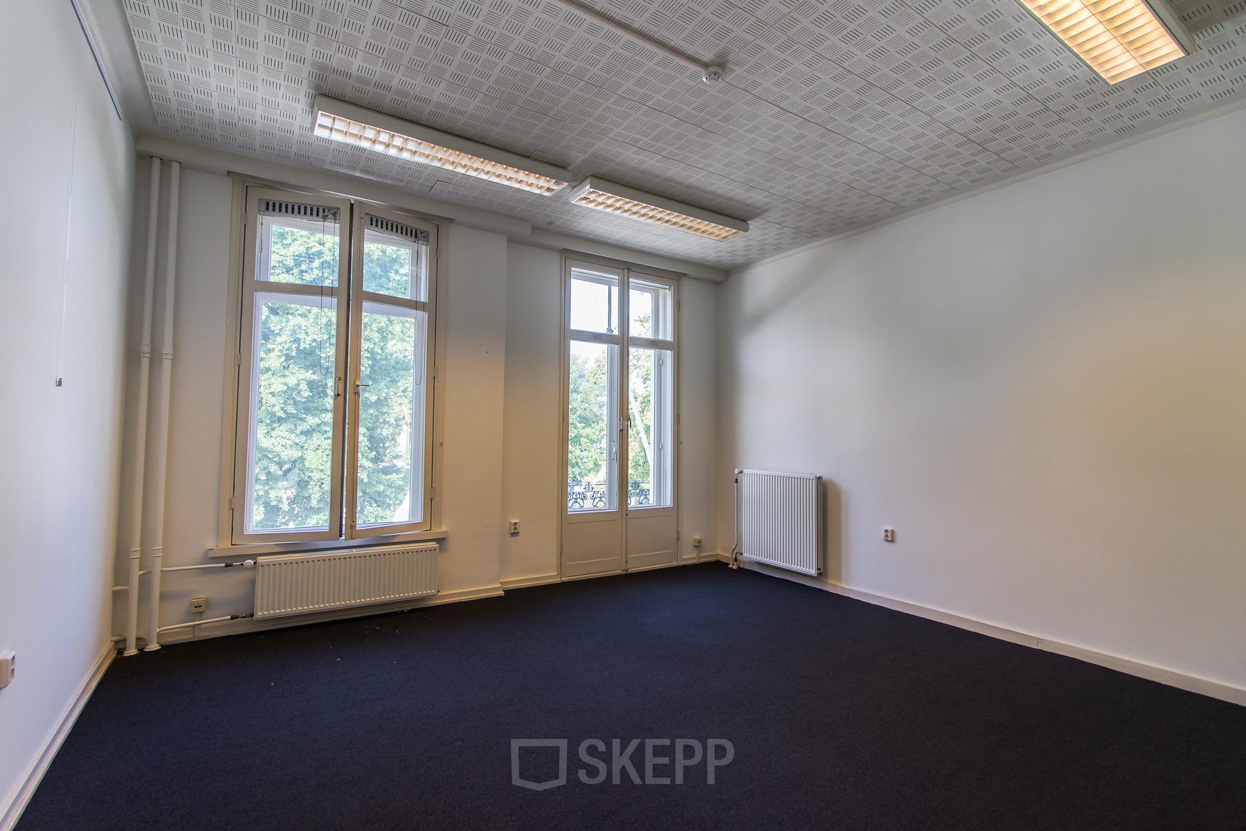 Office spaces in different sizes for rent
