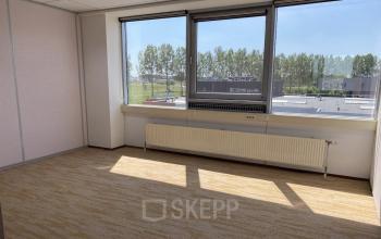 Kantoorruimte huren Kamerlingh onnesweg 10, Barendrecht (1)