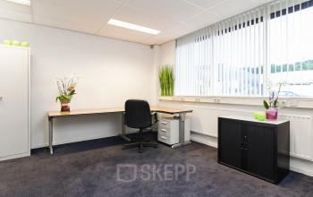 kantoorruimte binnenzijde werkplek