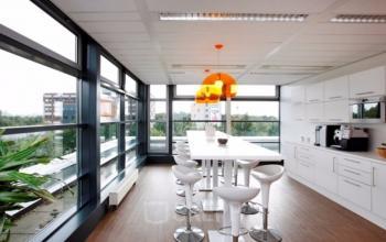hoge mosten 2 8801