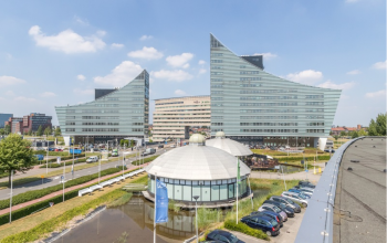 Parkeergelegenheid aan de Rivium Boulevard