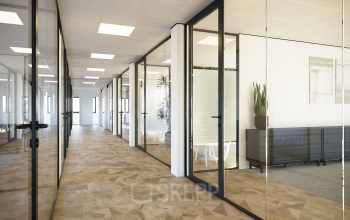 Kantoorruimte huren aan de Essebaan 63-69 in Capelle aan den IJssel, met moderne glazen wanden en houten vloerdelen voor een stijlvolle uitstraling.