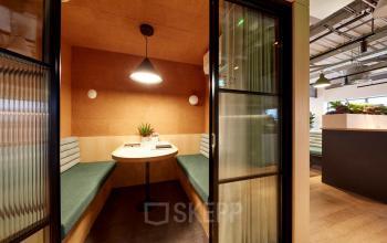 Kantoorruimte huren Koninginnegracht 10, Den Haag (1)