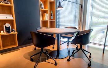 Kantoorruimte huren aan de President Kennedylaan