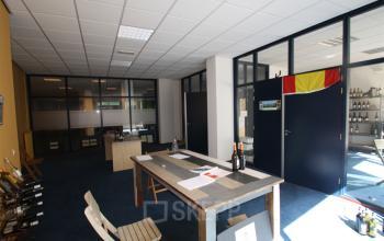 kantoorruimte gemeubileerd in den haag aan westeinde te huur
