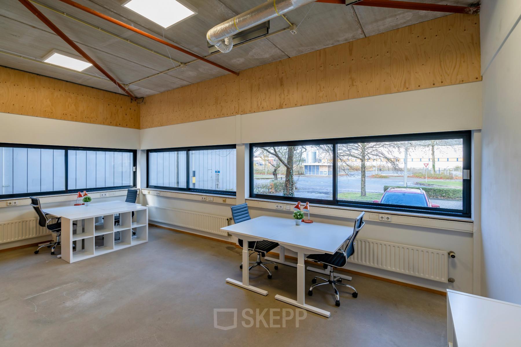 Kantoorruimte huren Kamerlingh Onnesweg 2, Dordrecht (1)