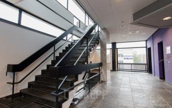 Kantoorpand met lift in Drachten