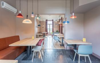 Hoofdstraat Driebergen Rijsenburg Zeist Utrechtse heuvelrug landgoed villa kantoorvilla kantoorkamers kantoorruimte flexplekken werkplekken buiten natuur netjes groot ruim licht keuken vergaderen