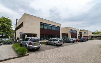 Office building with free parking in the area