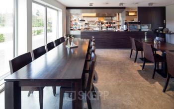 Het bedrijfsrestaurant.