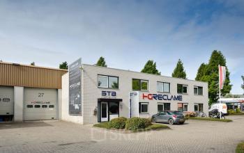 kantoor en opslag ruimte