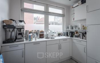 Keukenblok keukentje lunch Groningen kantoorruimte