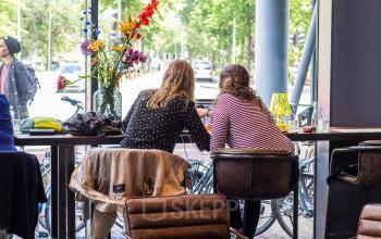 Meerdere werkplekken binnen het pand