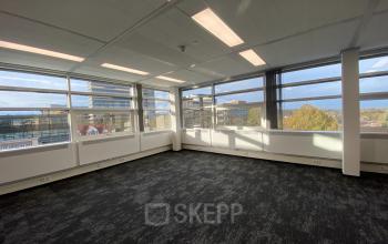 Kantoorruimte huren Burgemeester de Hesselleplein 31, Heerlen (1)