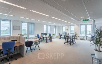 Demmersweg Hengelo kantoorruimte kantoorkamers kantoorpand kantine lunchroom keuken vergaderruimtes gratis parkeren goed bereikbaar vlak bij snelweg