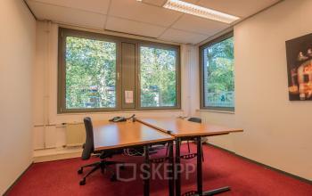 Werkplekken aan het raam