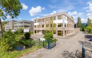 environment office building leiden green