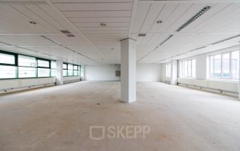 empty office space for rent not furnished yet