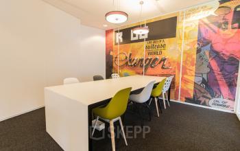 Besides office spaces also conference rooms available