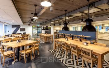 kantoorpand nieuwegein lunchruimte brasserie
