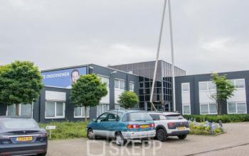 de pinckart nuenen kantoor parkeerruimte