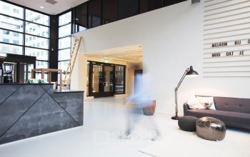 kantoor rotterdam receptie lounge huur kantoorpand alexander treinstation
