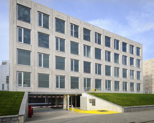 achterzijde kantoorpand rotterdam brainpark